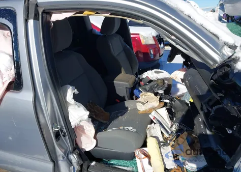 2021 Toyota Tacoma Sr V6 из США, поврежденный, VIN 3TYSZ5AN4MT008194